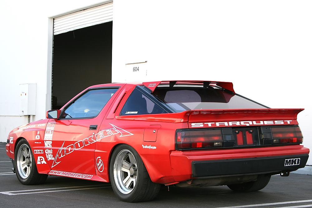 Mitsubishi Starion: 9 фото