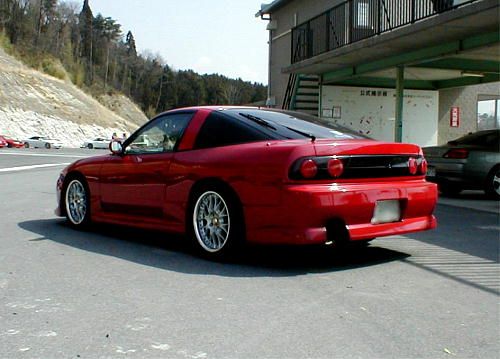 Nissan 180SX: 4 фото