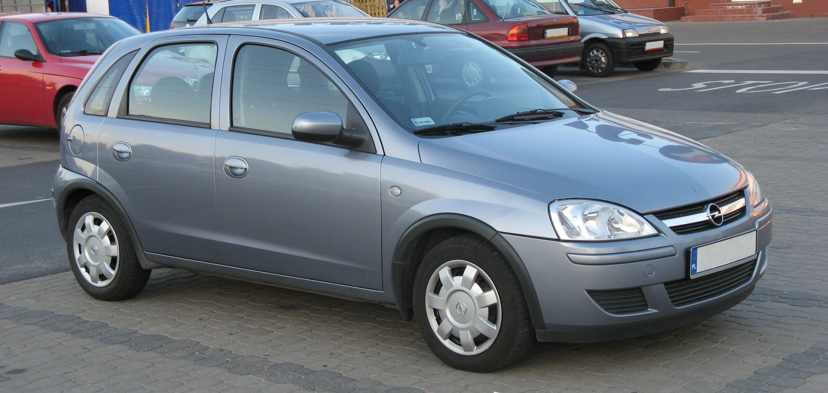 Opel Corsa C: 7 фото