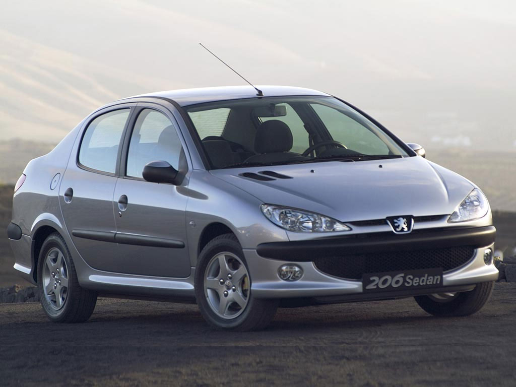 Peugeot 206 Sedan: 2 фото