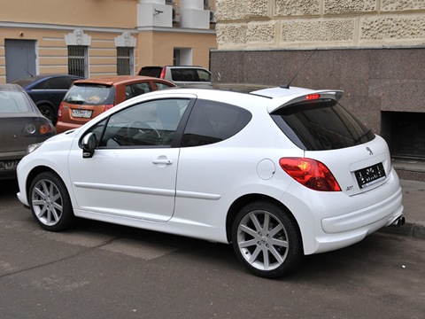 Peugeot 207 RC: 4 фото