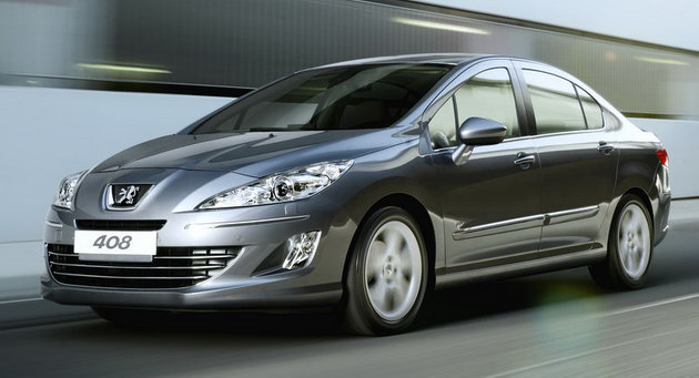 Peugeot 408: 8 фото