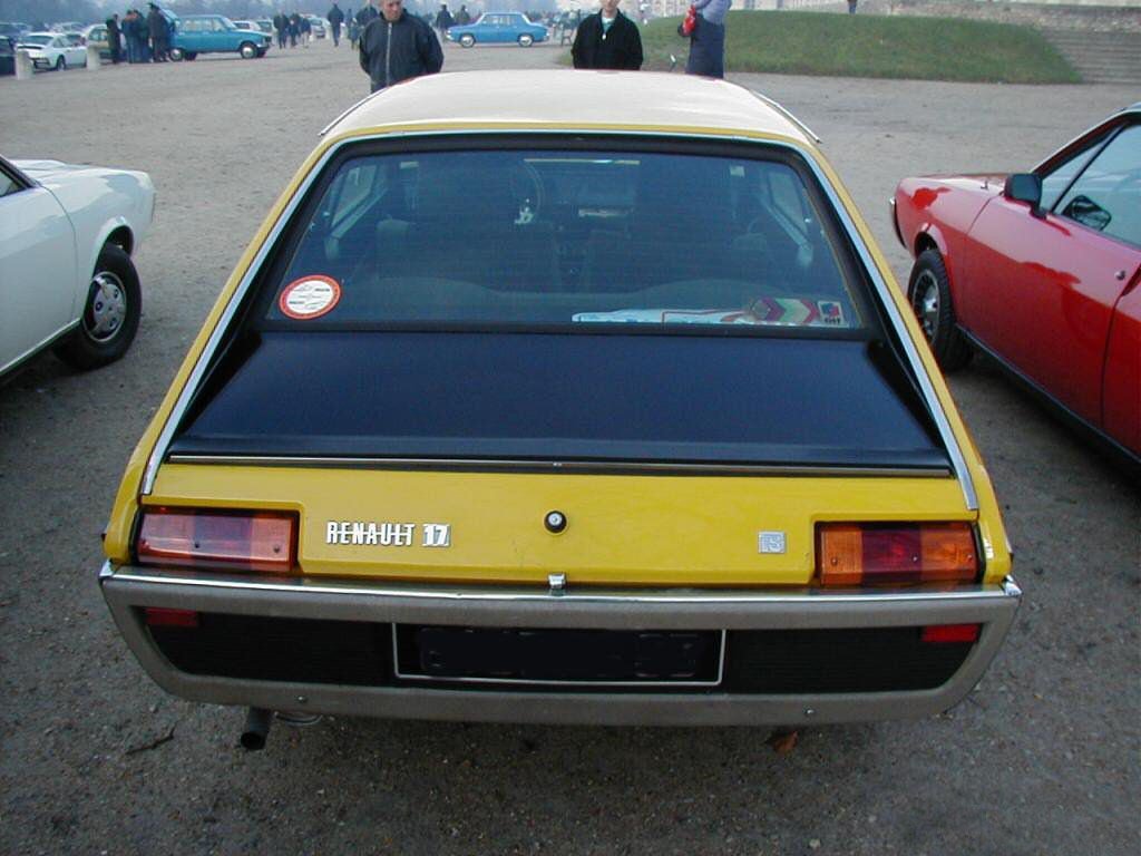 Renault 17: 2 фото