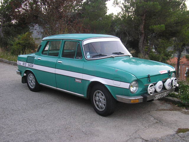 Skoda 100: 7 фото