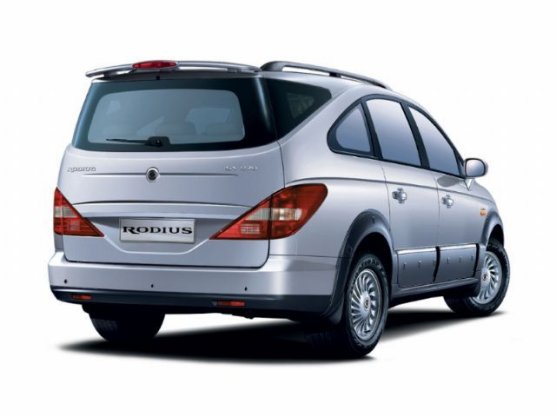 SsangYong Rodius: 12 фото