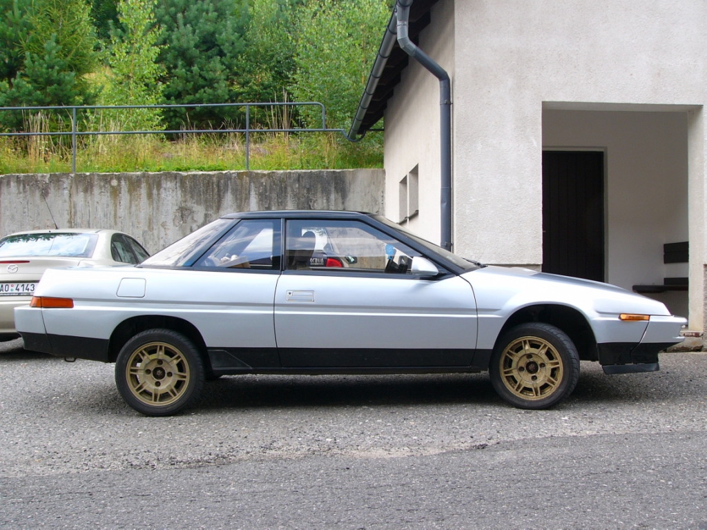 Subaru Alcyone: 10 фото