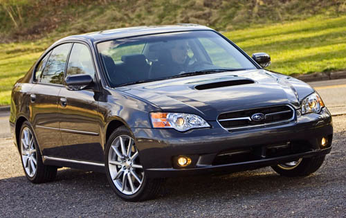 Subaru Legacy: 11 фото