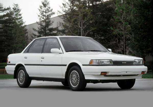 Toyota Camry II: 7 фото