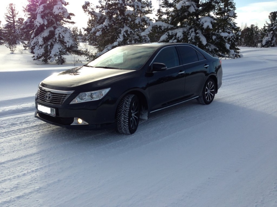 Toyota Camry v50: 7 фото