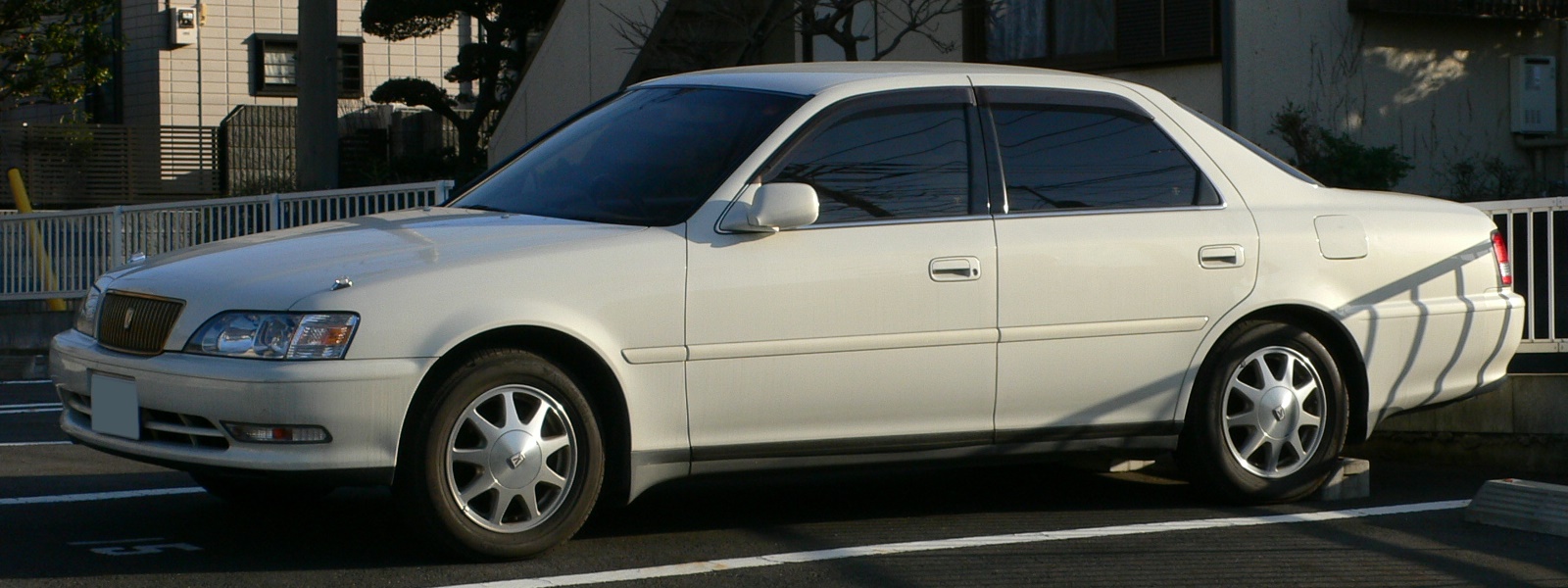 Toyota Cresta: 8 фото