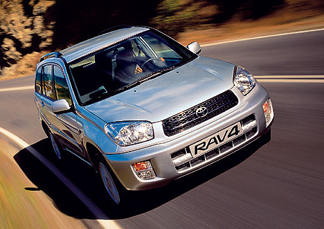 Toyota RAV4 II: 10 фото