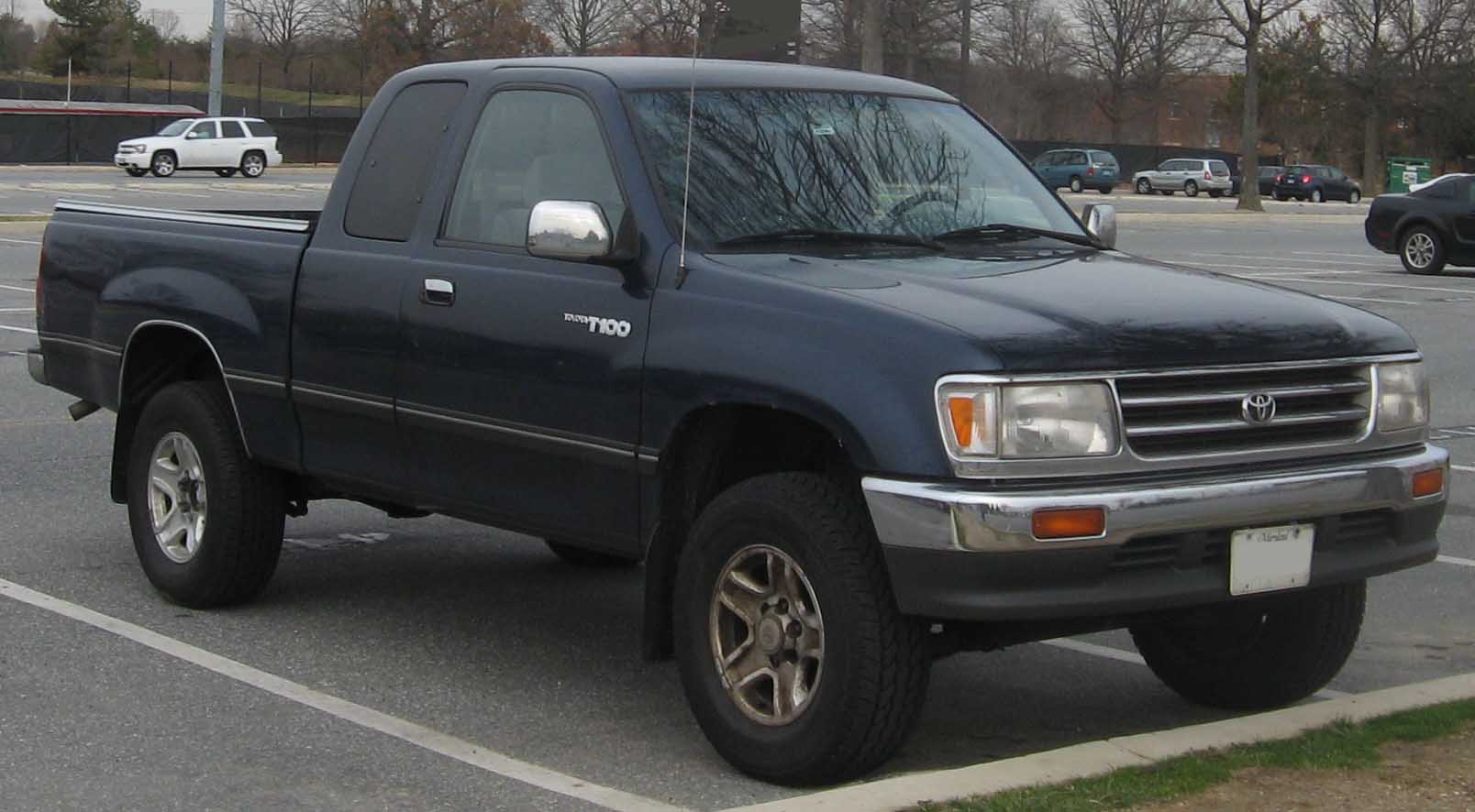 Toyota T100: 2 фото