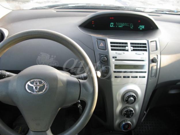 Toyota Yaris P2: 3 фото